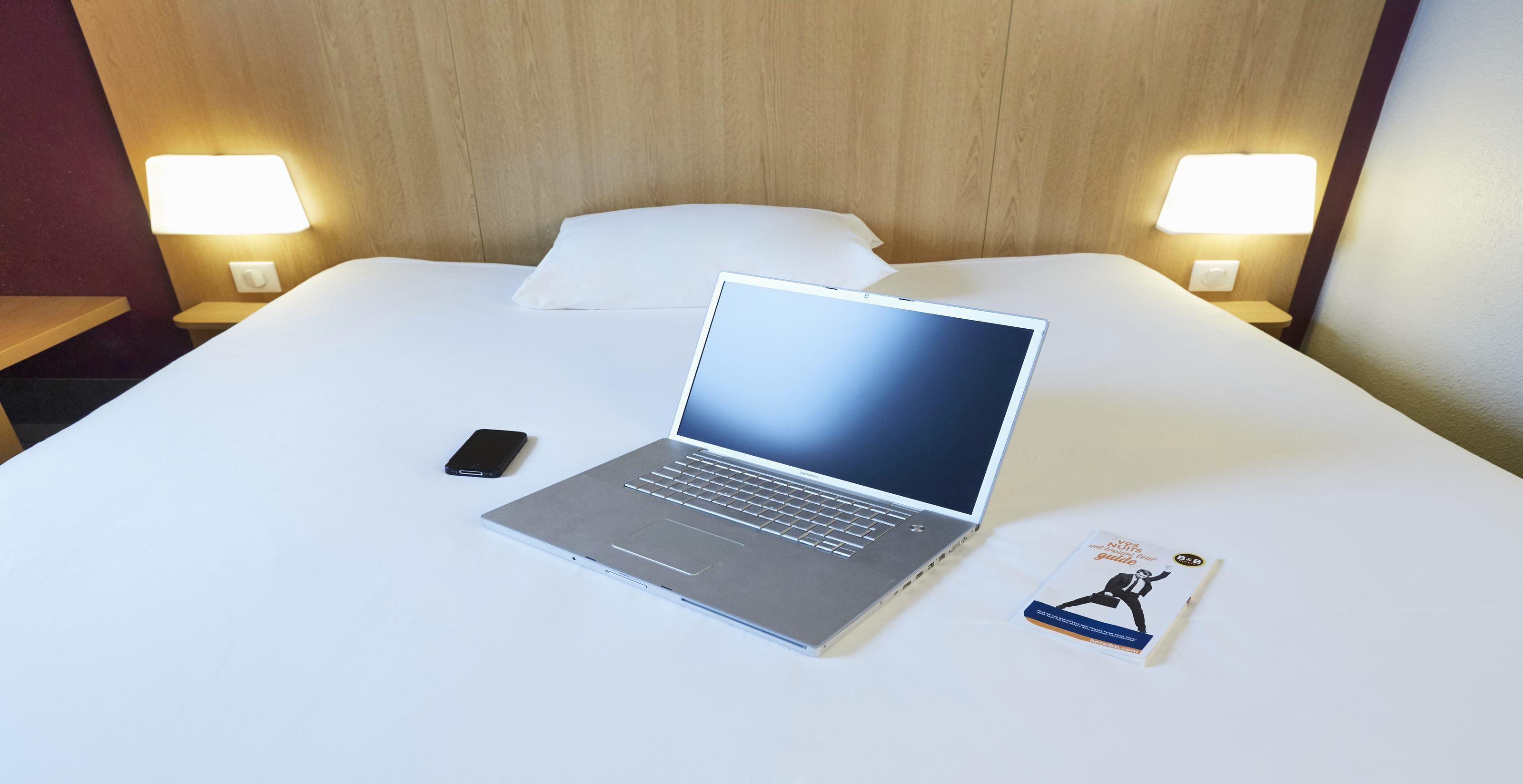 Hotel Porte De La 3*