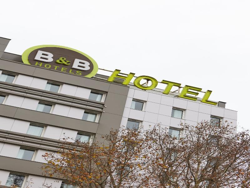 Porte De La Hotel 3*